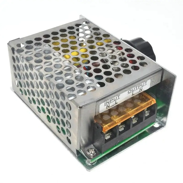 Regulerer lysstyrken på pærer og temperatur på elektriske modstande