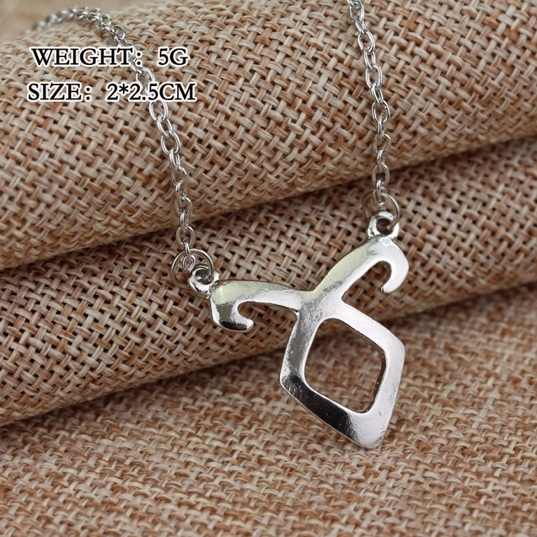 Sølv fantasy smykke inspireret af Shadowhunters og City of Bones