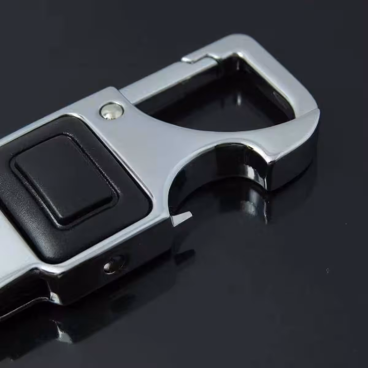 Biltilbehør i kvalitetslæder