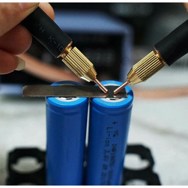 800A punktsvejsemaskine til Li-Ion og Ni-CD batterier