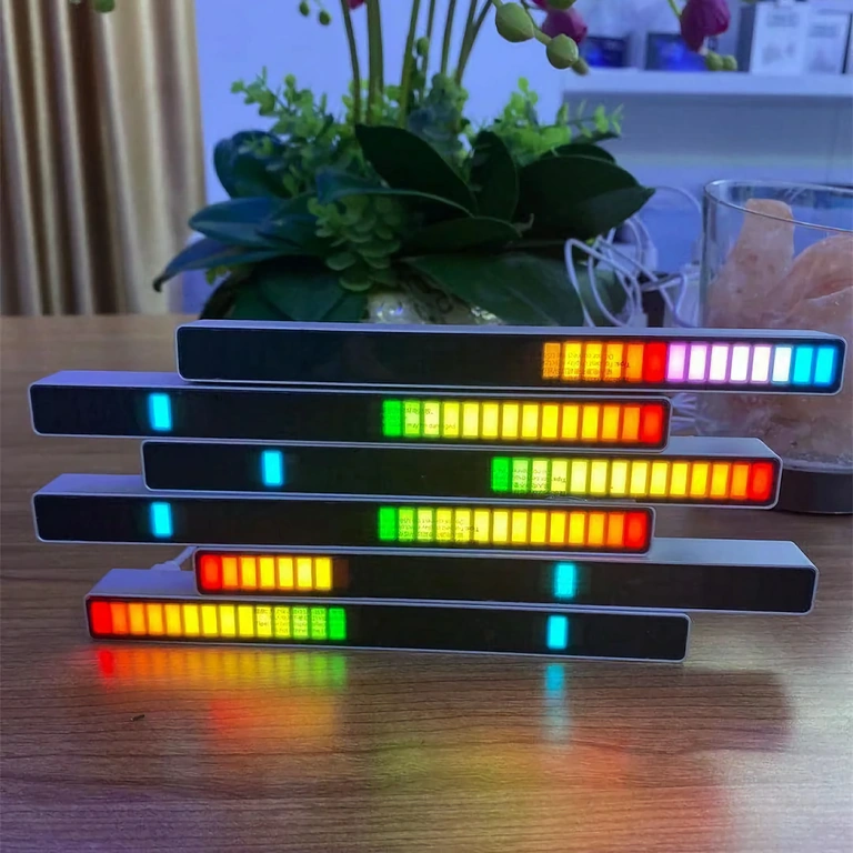 RGB LED-bar til indendørs dekoration, lys i forhold til lyd