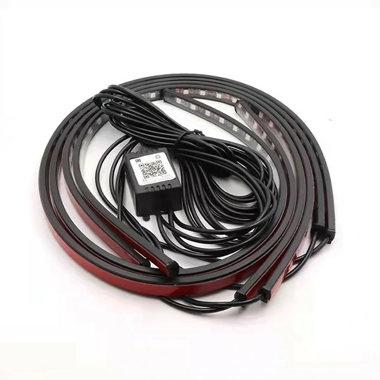 Multifarvet LED-belysning til bil Multifarvet LED-belysningssystem til bil