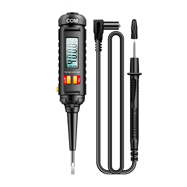 Spændingstester brugt til test af 12V bilbatteri