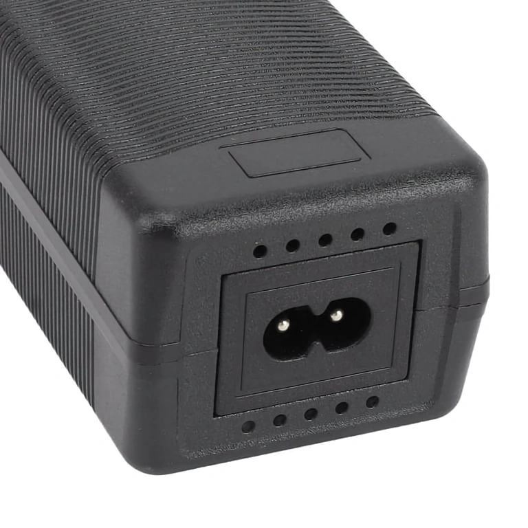 Oplader med GX16 3-bens stik 52V–58,8V 2A oplader med GX16-stik (3 ben) til cykler og off-brand løbehjul