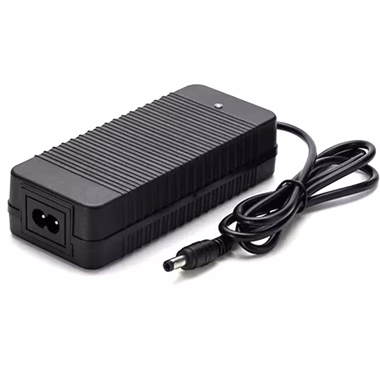 Li-Ion oplader 21V 2A til 18650 batterier, 18V og BMS 5S