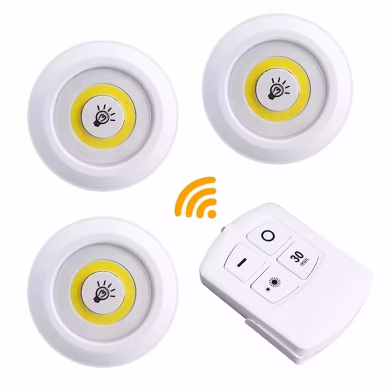 Sæt med 3 LED-spot med fjernbetjening – batteridrevne lamper til indendørs belysning