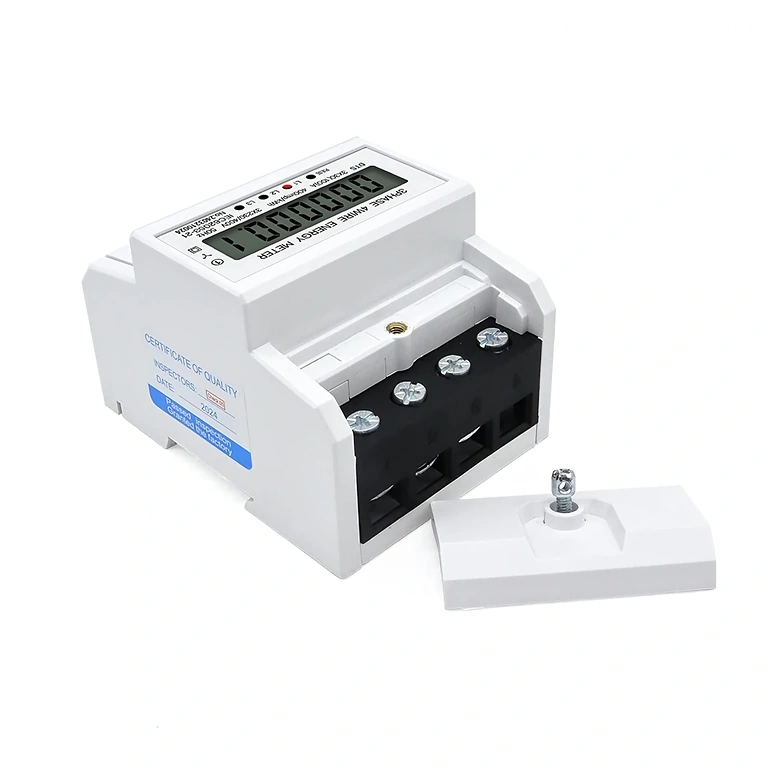 Montering af digital trefaset måler på DIN-skinne i el-panel