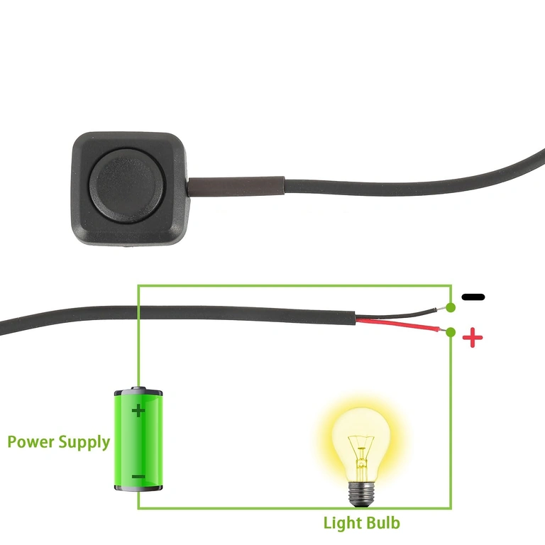 Batterioplader med 4 slots – set ovenfra
