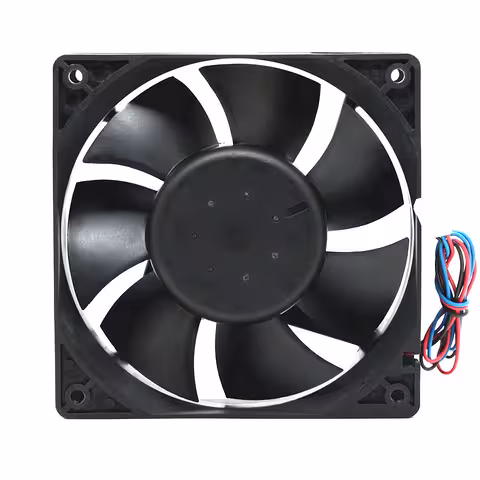 Set forfra af 120x120mm 48V aksialventilator